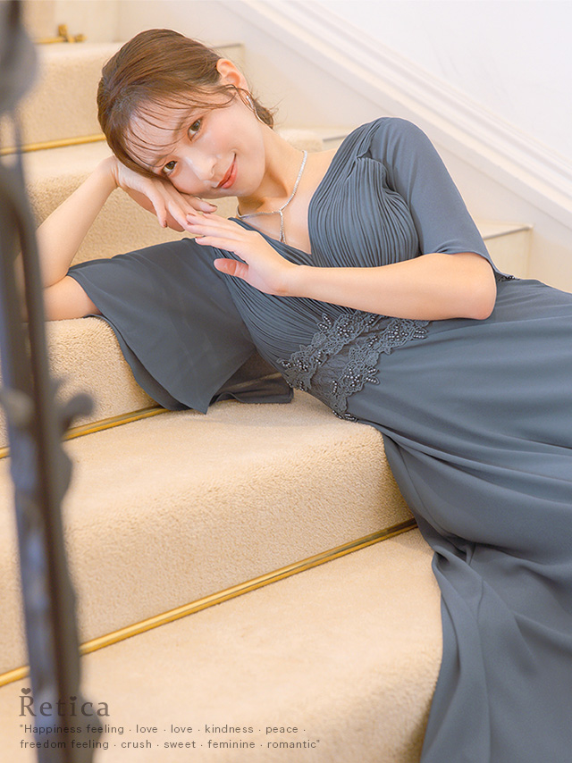 シフォンスリーブ胸元プリーツパーティードレスのイメージ画像1