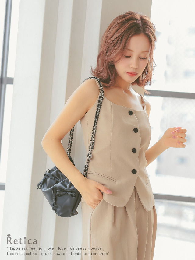 ボタンキャミ×ワイドパンツセットアップのイメージ画像1