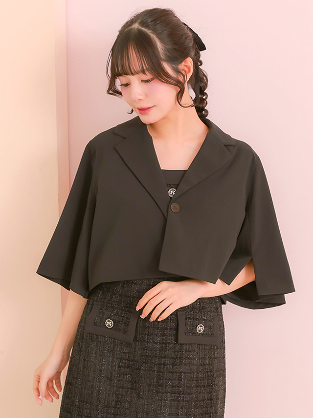ブローチ付きワンボタンボレロのフロント画像