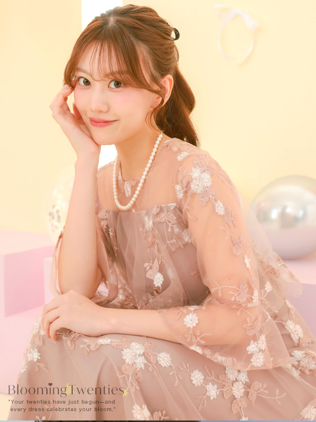 花刺繍×レース七分袖ロングパーティードレスのイメージ画像3