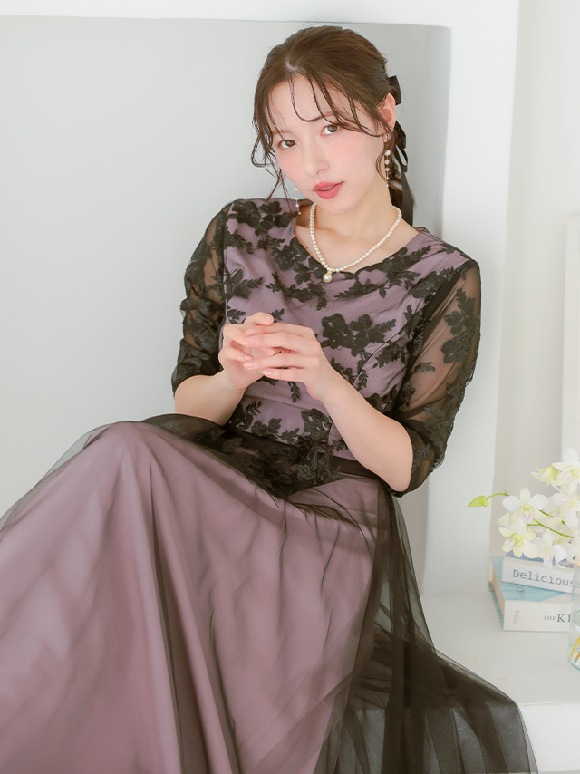 半袖くすみカラーフラワー刺繍レースフレアパーティードレス 結婚式 二次会 発表会のイメージ画像4