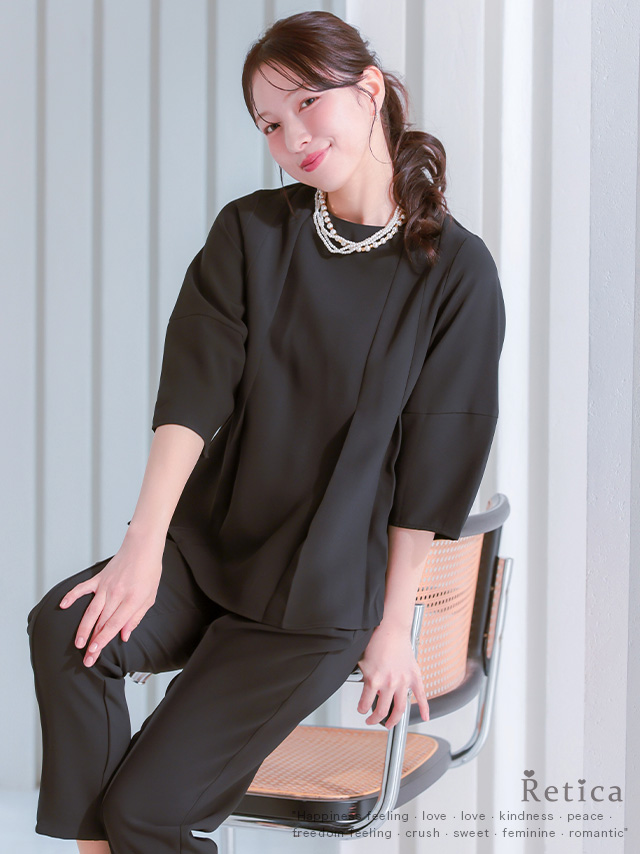 タックデザイントップス×テーパードパンツセットアップのイメージ画像1