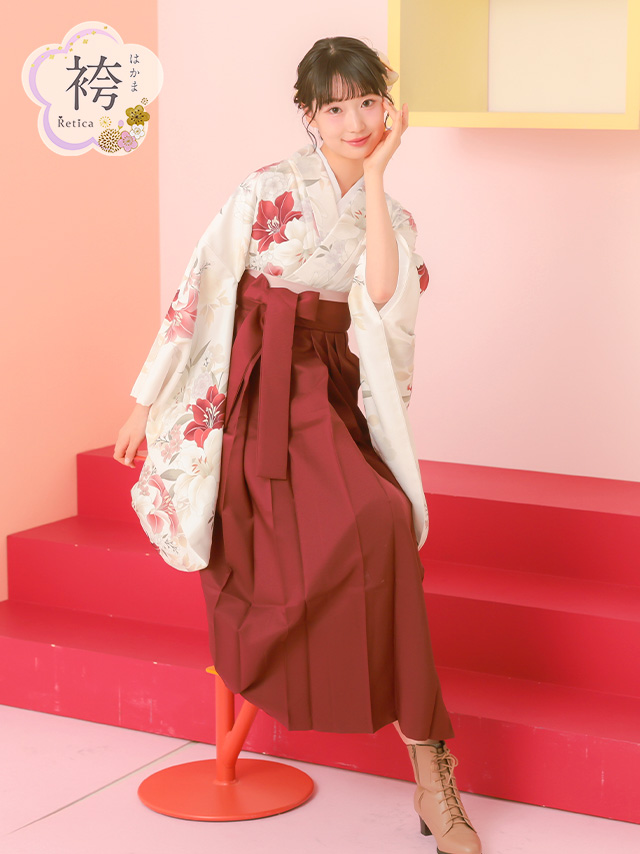 選べるニュアンスカラーはかま3点セットの聖菜ちゃんイメージ画像