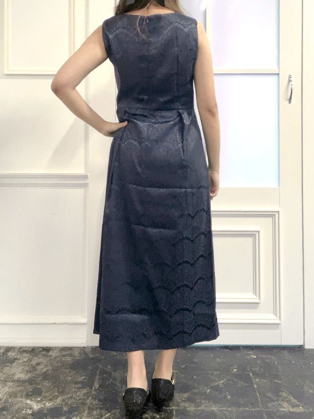 スタッフR着用のバック画像2