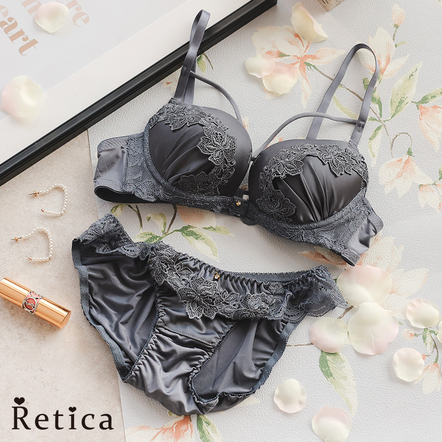 クラシックレースアップブラジャー＆ショーツ3点セットのメイン画像