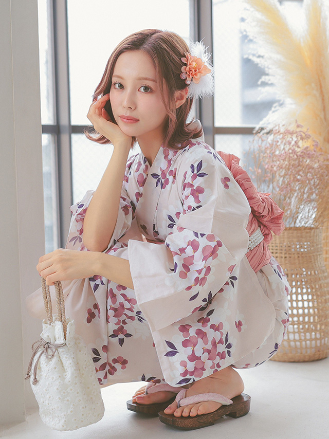 山桜柄フェミニンクリーム上品ゆかた3点セットのイメージ画像5
