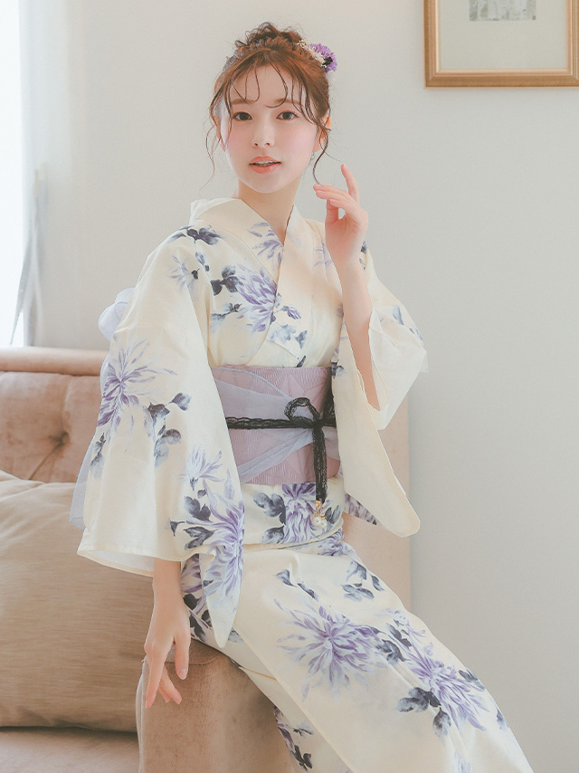 薄紫菊模様クリーム色生地レディース浴衣3点セットのイメージ画像2
