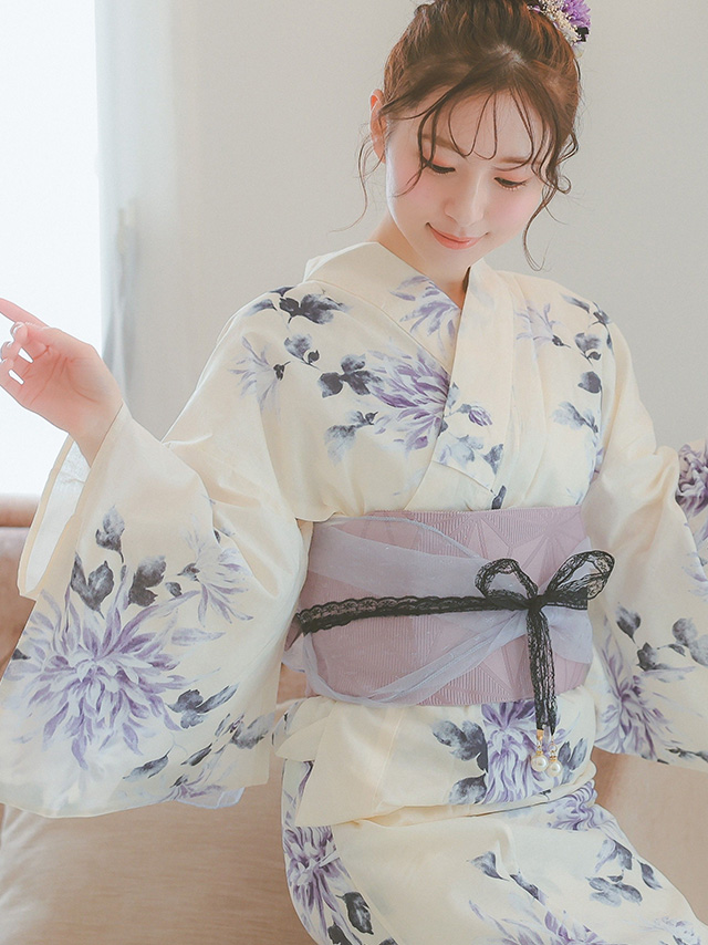 薄紫菊模様クリーム色生地レディース浴衣3点セットのイメージ画像4