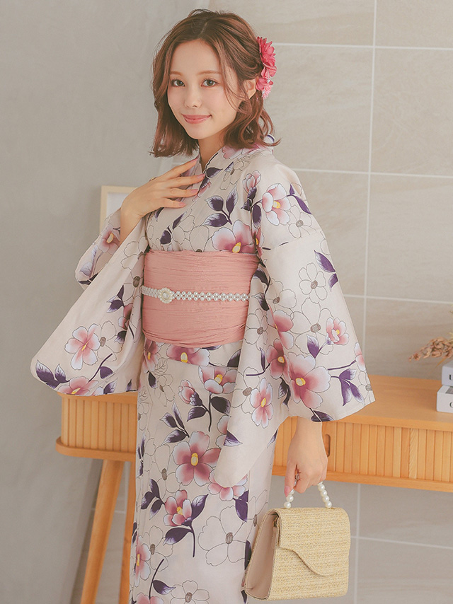 儚げクリームカラーに濃い椿ゆかた3点セットのイメージ画像3