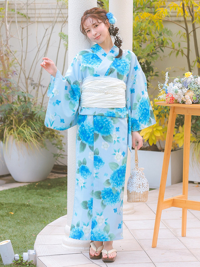 水彩紫陽花模様ペールブルー生地3点セットレディースワンピース浴衣のフロント全身