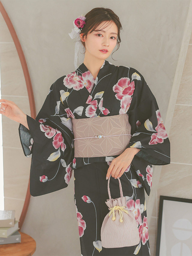 黒地グラデーション花セパレート浴衣のイメージ画像1