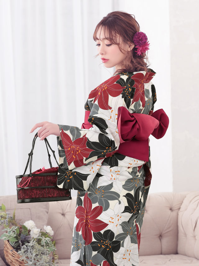 大人レトロな華やか百合柄 浴衣2点セットのイメージ画像3