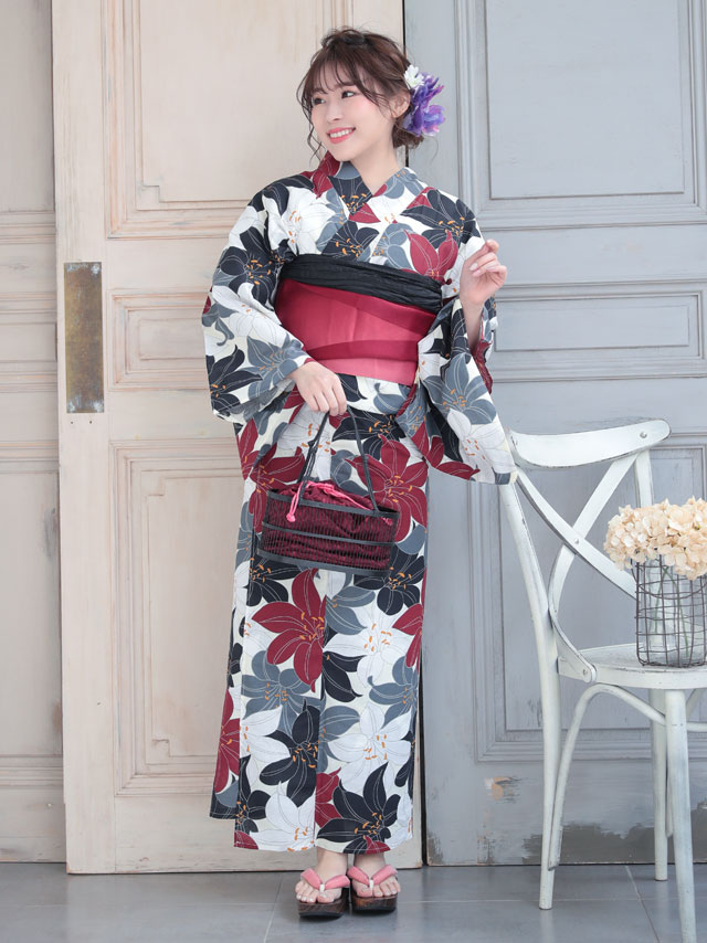 大人レトロな華やか百合柄 浴衣2点セットのフロント画像