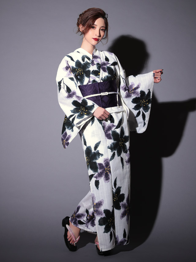 水彩百合の粋な白地浴衣 浴衣2点セットのフロント画像