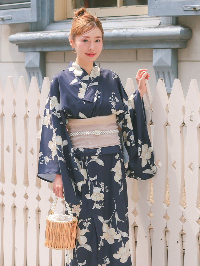 水色地に青色花柄ストライプ模様2wayワンピース浴衣3点セットのイメージ画像1