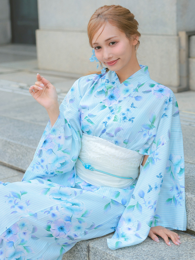 水色地に青色花柄ストライプ模様2wayワンピース浴衣3点セットのイメージ画像3