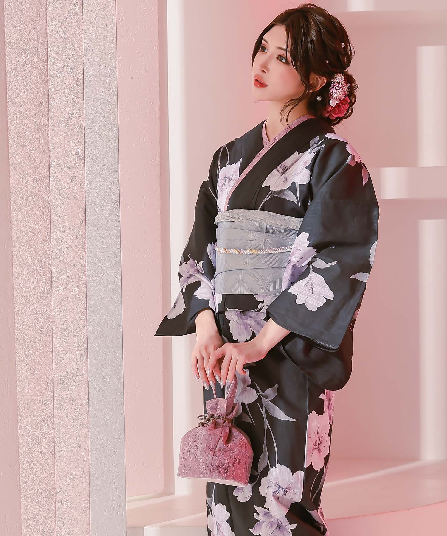 ラスト1点‼️黒に映える紫百合の浴衣セット SOUBIEN 浴衣 レディース セット 浴衣セット 3点セット（浴衣/帯