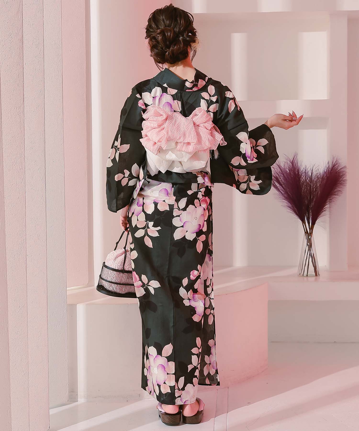 黒緑にニュアンス椿 大人の3点セットレディース浴衣(浴衣+平帯or作り帯