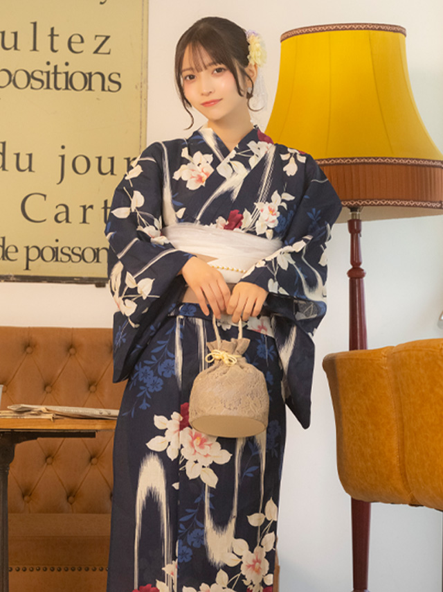 紺地変わり縞に椿柄レトロモダン2点セットレディース浴衣のイメージ画像2