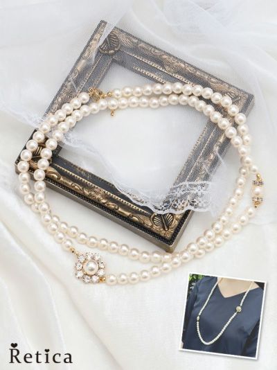 フラワービジューモチーフアシンメトリーパールロングネックレス (ホワイト)