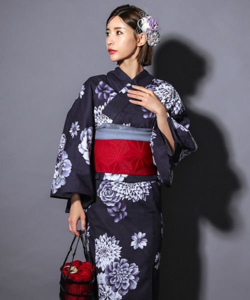 お任せ下駄つき◆品ある狢菊柄浴衣◆どなたでもお似合いになるシンプル柄 5013274611_900x.jpg?v=1745807556