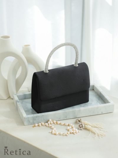 チェーンストラップ付きストーンハンドル2Wayサテンハンドミニバッグ(ブラック)