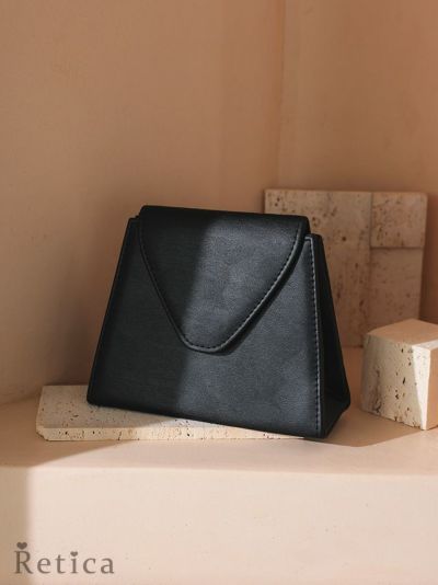 [SALE] ゴールドチェーンハンドル付き2Wayレザーハンドバッグ(ブラック)