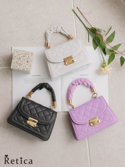 2wayゴールドチェーン付きキルティングハンドバッグ(ブラック/パープル