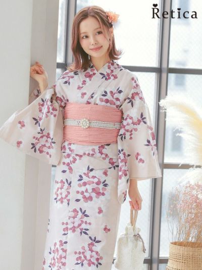 山桜柄フェミニンクリーム上品ゆかた3点セット (浴衣+兵児帯+下駄)