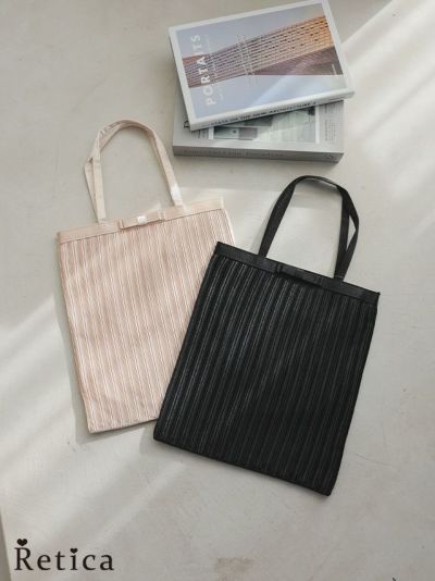 リボンプリーツハンドトートバッグ (クリーム/ブラック)