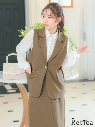 [SALE] ベスト+フレア膝丈スカートワンカラーセットアップセレモニースーツ (Mサイズ)