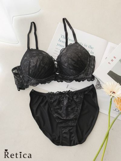 グラマラスレースアップコードブラジャー＆ショーツセット(ブラック)(B～D/65～75)