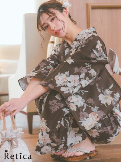 アンティーク調花柄ブラウン生地レディース浴衣3点セット(浴衣+平帯or作り帯+下駄)