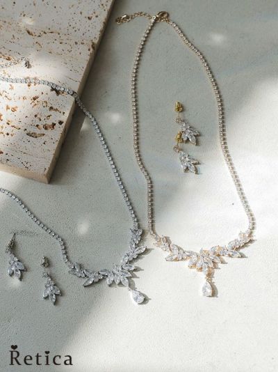 リーフモチーフマーキスカットネックレスピアスセット(ゴールド/シルバー)